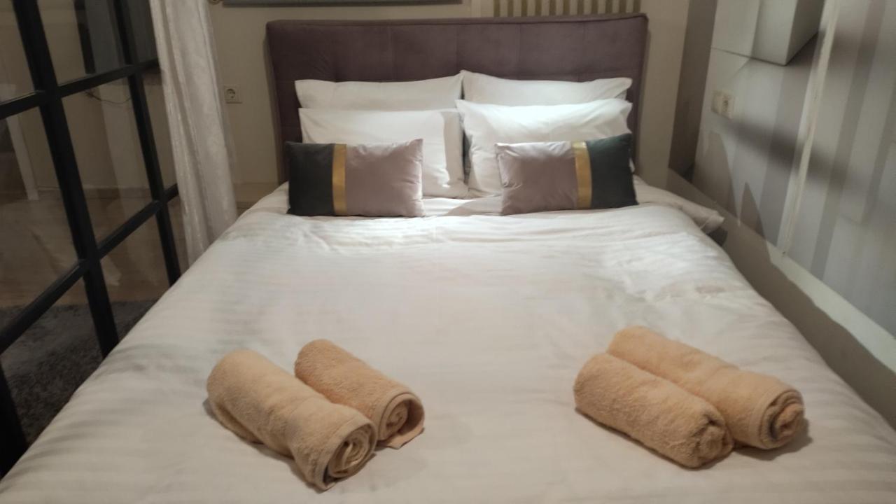 Luxury Seafront House Nearby Delphi Apartment Kirra Ngoại thất bức ảnh
